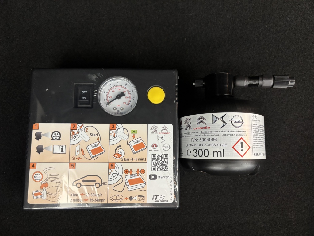 RENAULT Clio Business Blue dCi 85 - ref: 6-2971x232543 - Photo 10