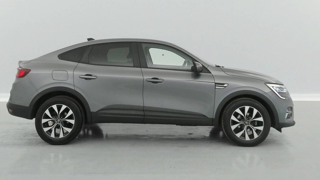 RENAULT Arkana Evolution mild hybrid 140 EDC FAP 22 - ref: 6-2971x232655 - Photo 6