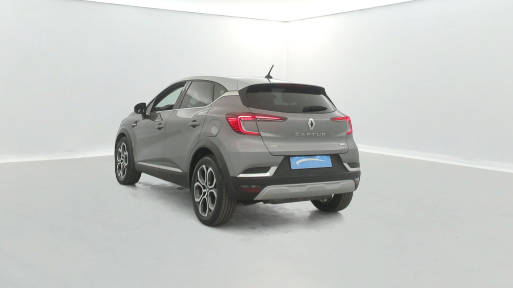 RENAULT Captur Intens E-Tech Plug-in 160 21 - ref: 6-2971x232805 - Photo 3