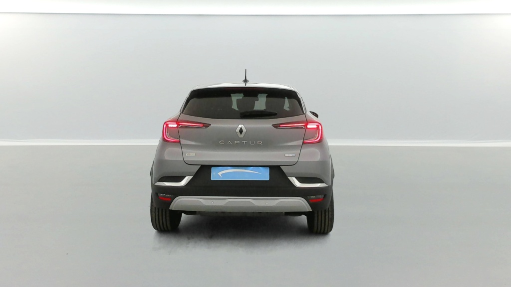RENAULT Captur Intens E-Tech Plug-in 160 21 - ref: 6-2971x232805 - Photo 4