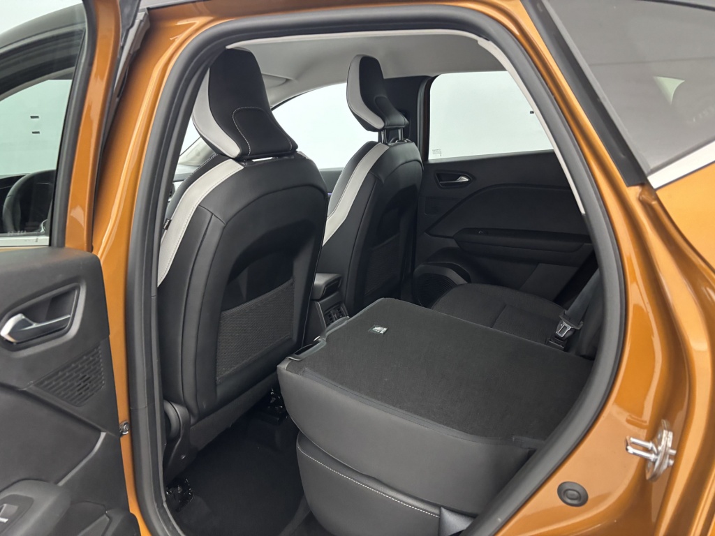 RENAULT Captur Intens TCe 90 21 - ref: 6-2971x232808 - Photo 10