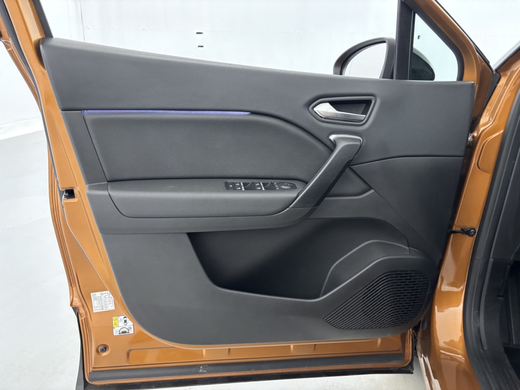 RENAULT Captur Intens TCe 90 21 - ref: 6-2971x232808 - Photo 11