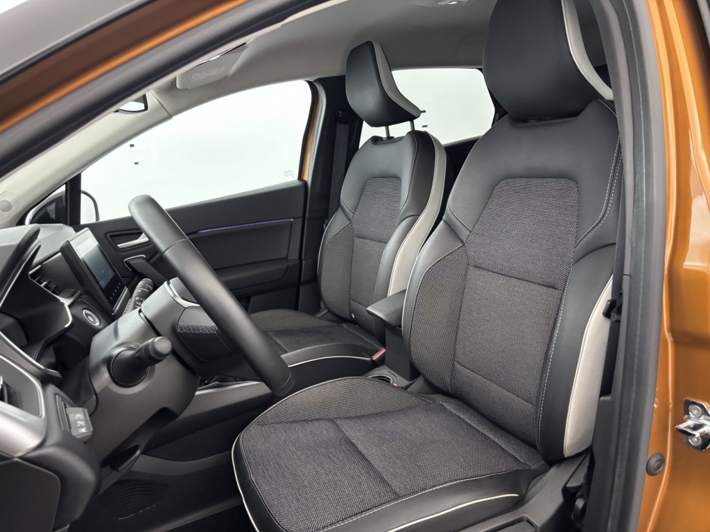 RENAULT Captur Intens TCe 90 21 - ref: 6-2971x232808 - Photo 12