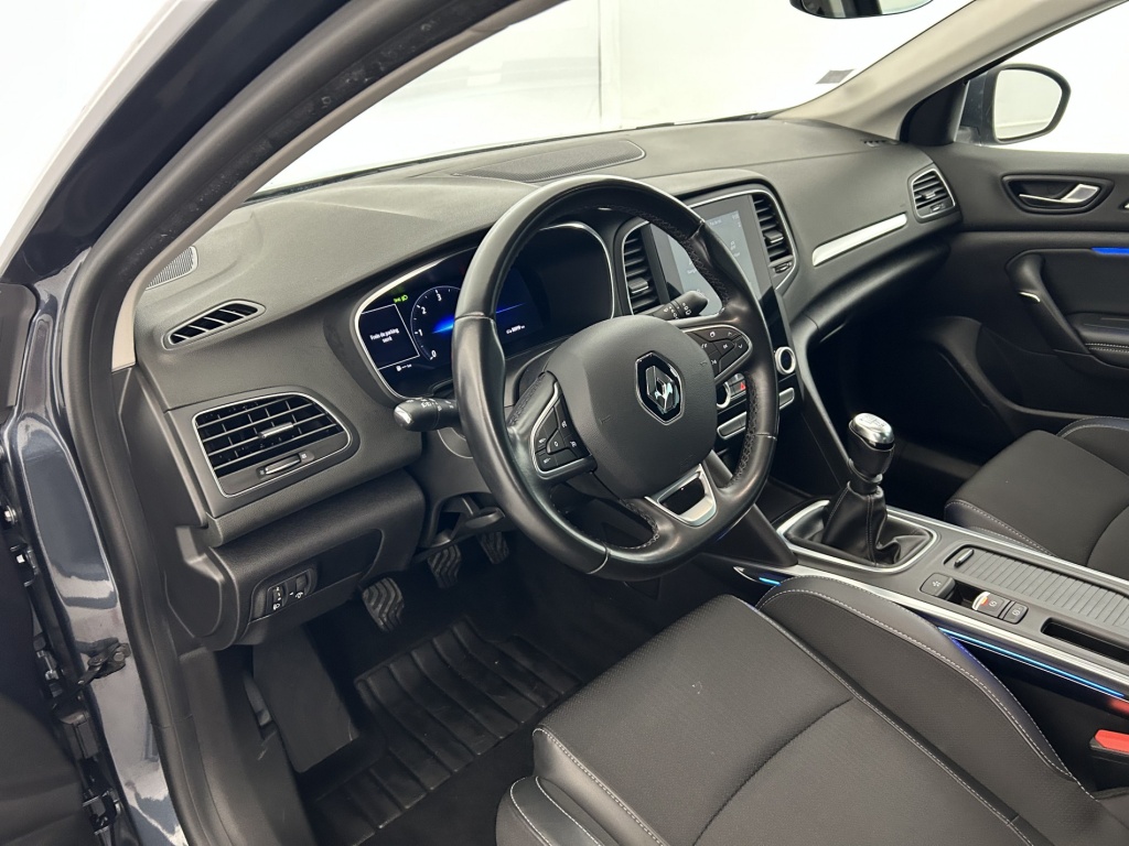 RENAULT Megane Intens Blue dCi 115 - ref: 6-2971x232941 - Photo 13