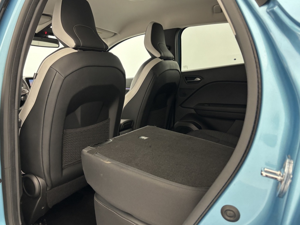 RENAULT Captur Intens E-Tech Plug-in 160 - ref: 6-2971x233076 - Photo 11