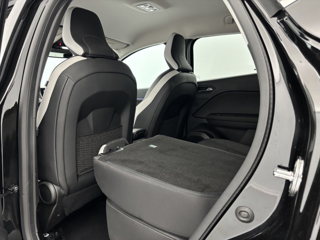 RENAULT Captur Intens E-Tech Plug-in 160 - ref: 6-2971x233104 - Photo 11
