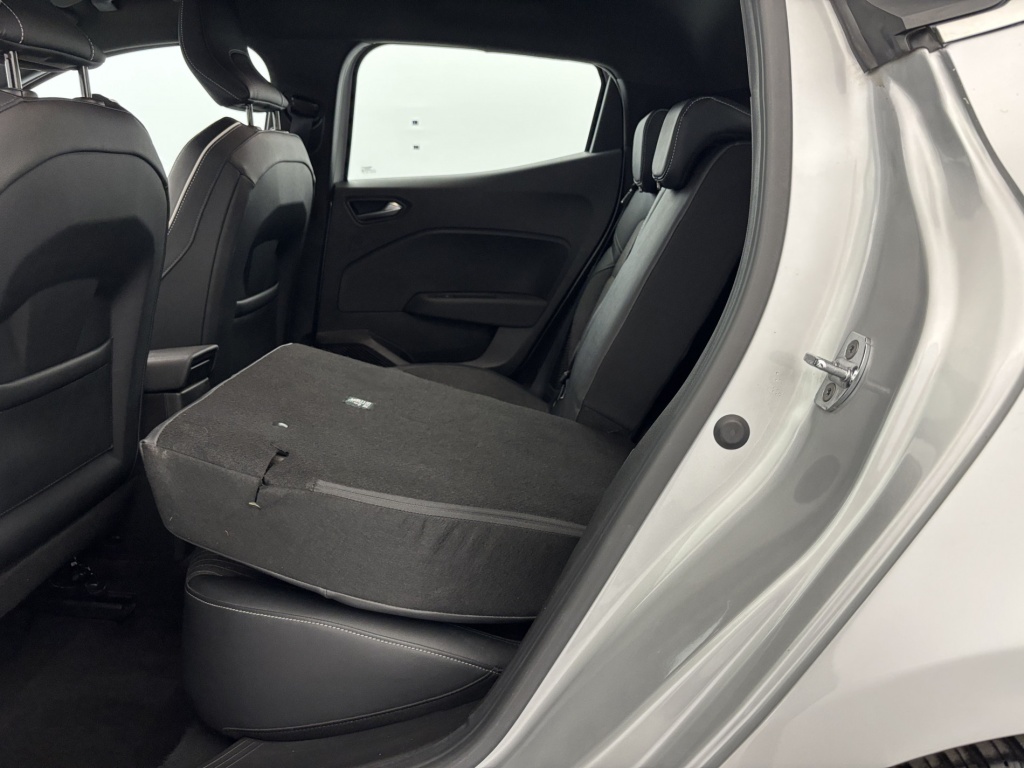 RENAULT Clio Intens E-Tech 140 21N - ref: 6-2971x233505 - Photo 11