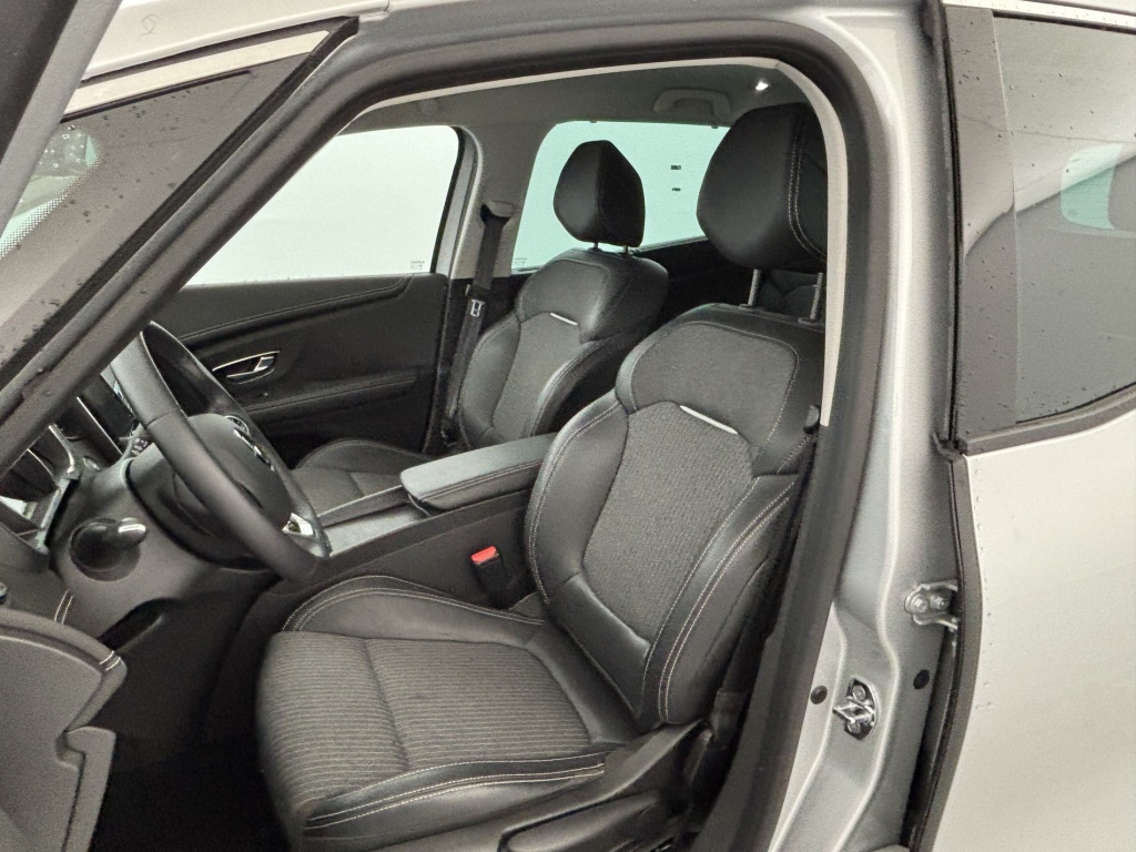 RENAULT Grand Scenic Techno TCe 140 EDC - ref: 6-2971x233543 - Photo 12