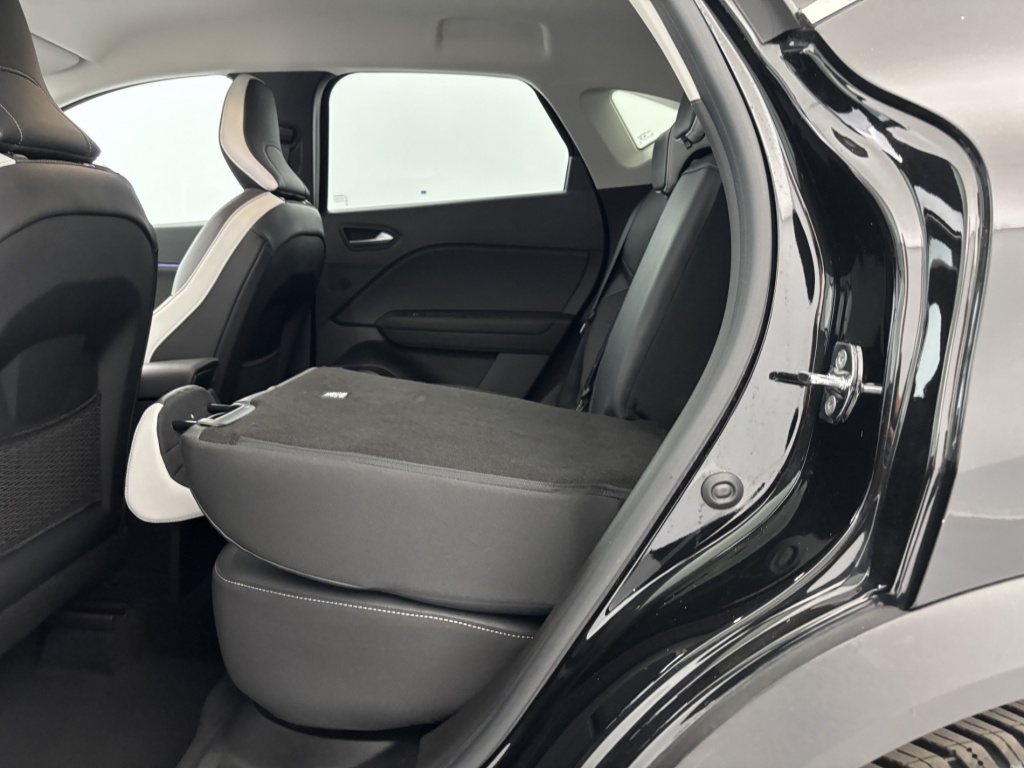 RENAULT Captur Intens E-Tech 145 21 - ref: 6-2971x233886 - Photo 10