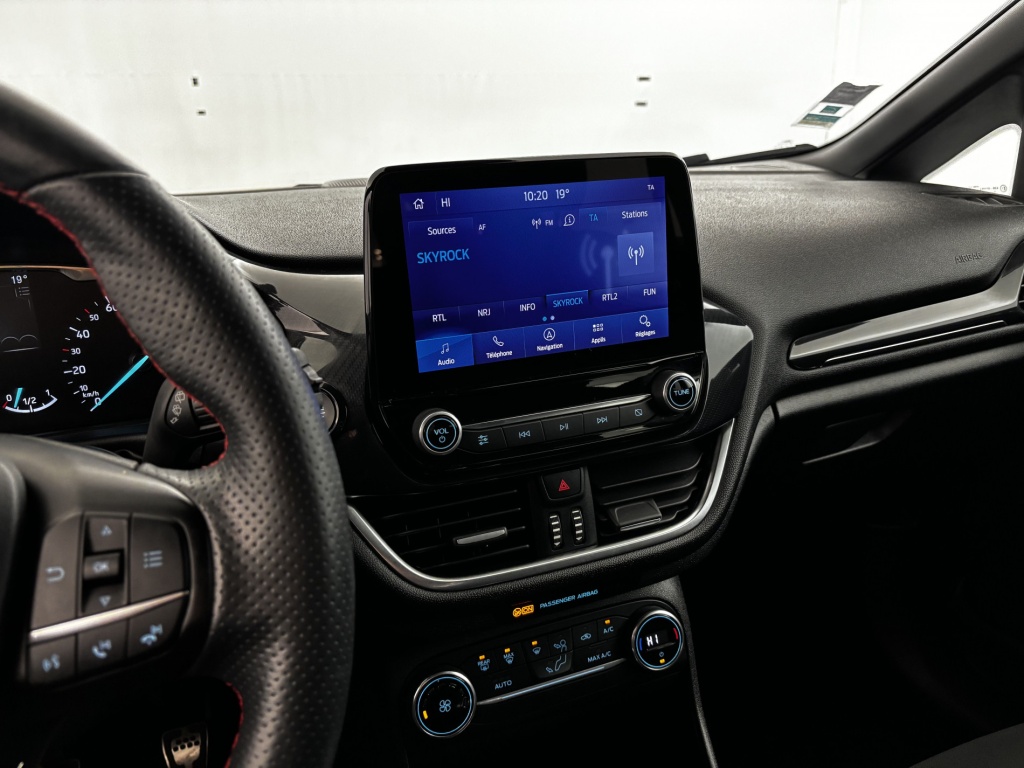 FORD Fiesta ST-Line 1.0 EcoBoost 100 ch S&S BVM6 - ref: 6-2971x233949 - Photo 18