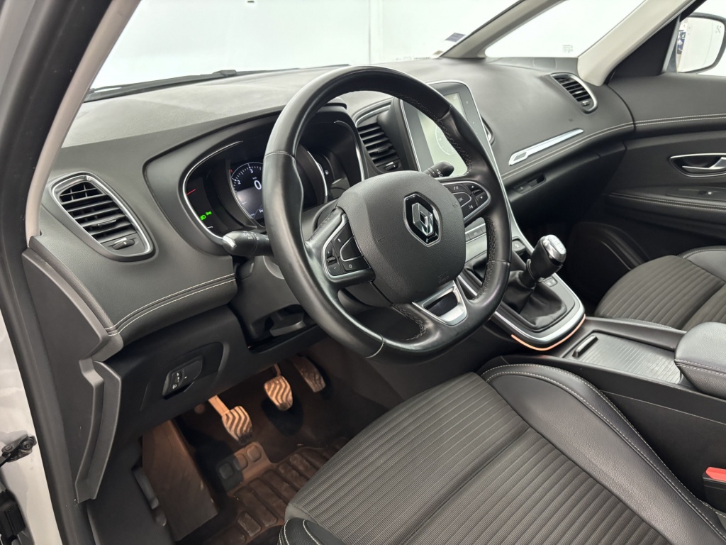 RENAULT Grand Scenic Business Blue dCi 120 21 - ref: 6-2971x234061 - Photo 13