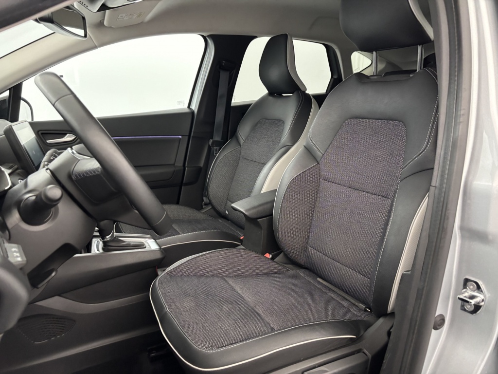 RENAULT Captur Intens E-Tech 145 21 - ref: 6-2971x234442 - Photo 13