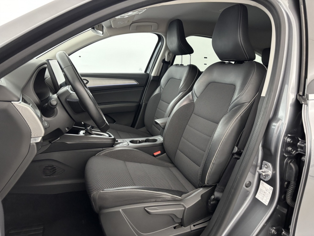 RENAULT Arkana Intens E-Tech 145 21B - ref: 6-2971x234447 - Photo 13