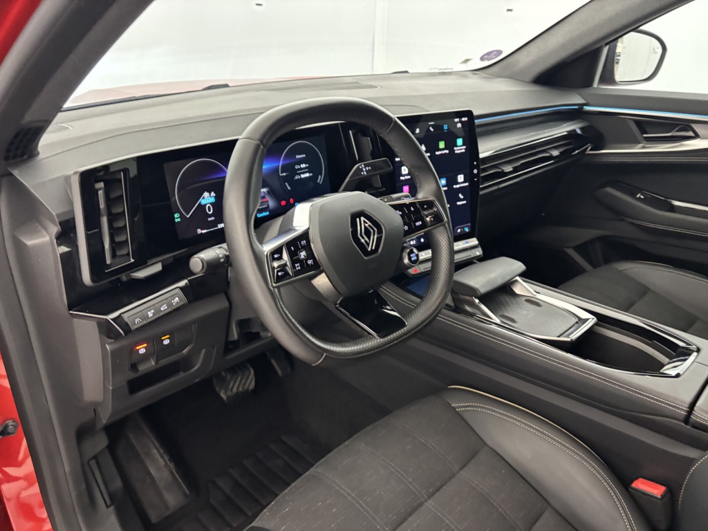 RENAULT Austral Iconic E-Tech hybrid 200 - ref: 6-2971x234621 - Photo 14