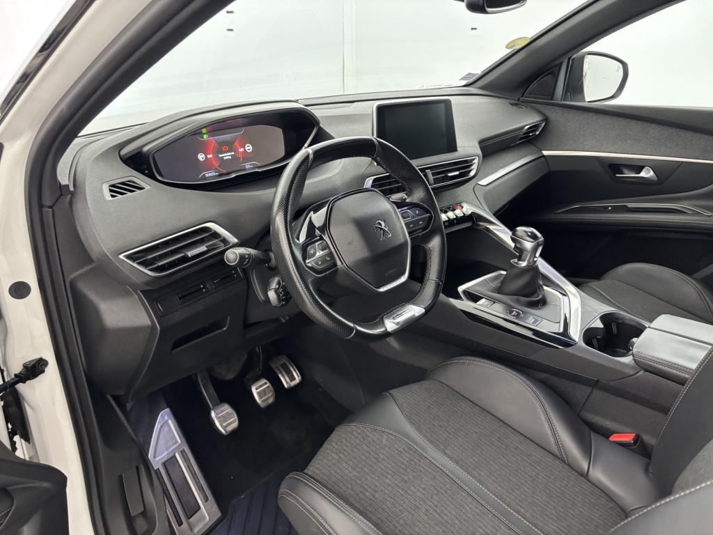 PEUGEOT 3008 GT Line 1.5 BlueHDi 130ch S&S BVM6 - ref: 6-2971x234647 - Photo 14