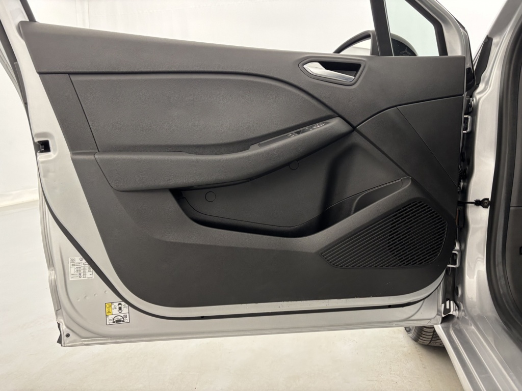 RENAULT Clio Equilibre TCe 90 - ref: 6-2971x234690 - Photo 12