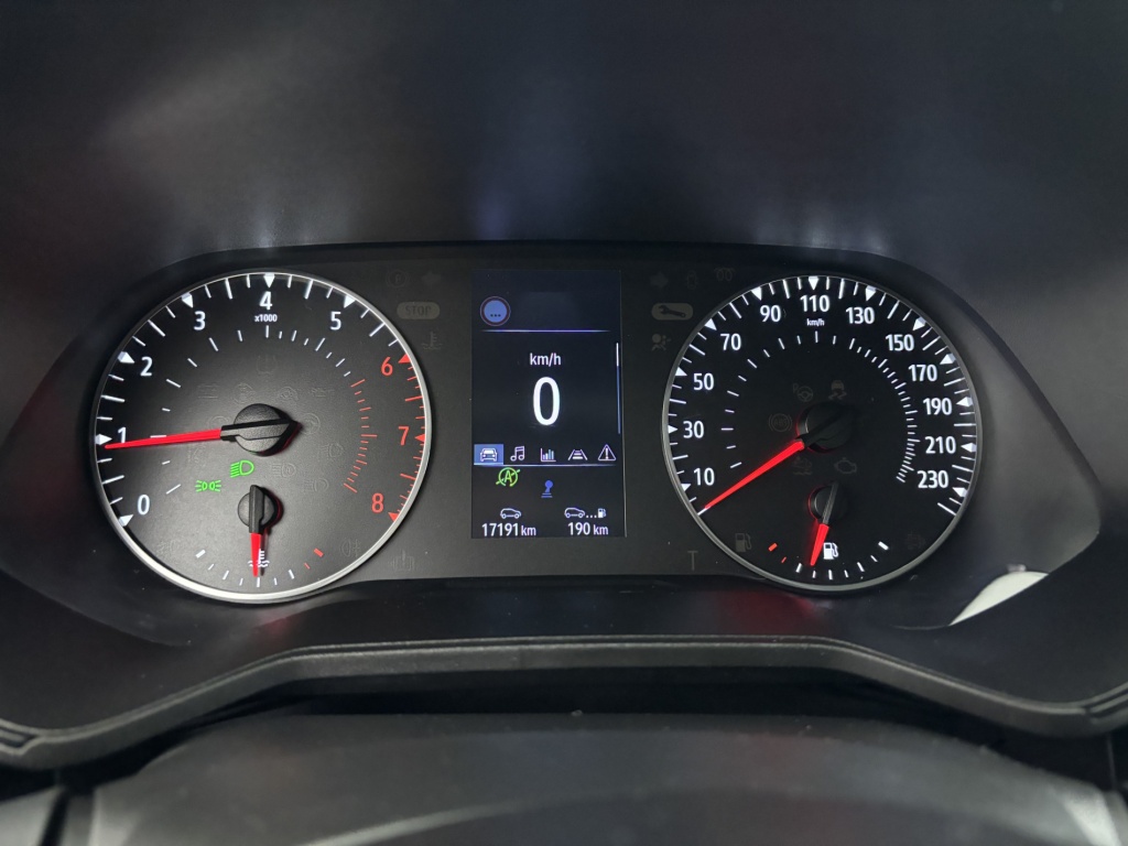 RENAULT Clio Equilibre TCe 90 - ref: 6-2971x234690 - Photo 17