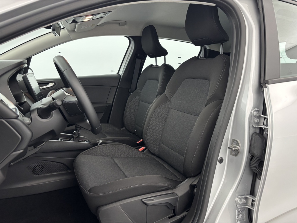 RENAULT Clio Equilibre TCe 90 - ref: 6-2971x234691 - Photo 13