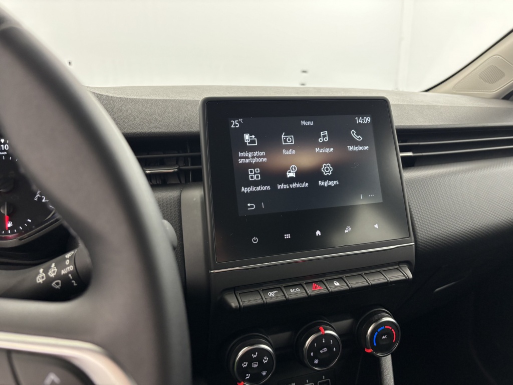 RENAULT Clio Equilibre TCe 90 - ref: 6-2971x234691 - Photo 18