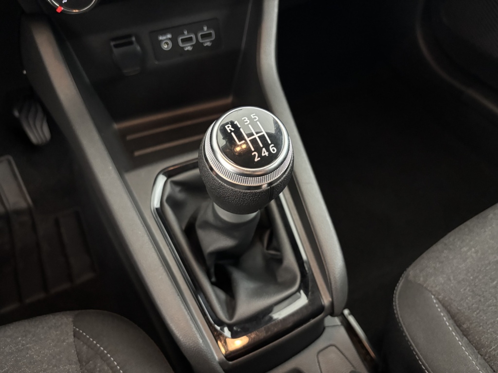 RENAULT Clio Equilibre TCe 90 - ref: 6-2971x234691 - Photo 19