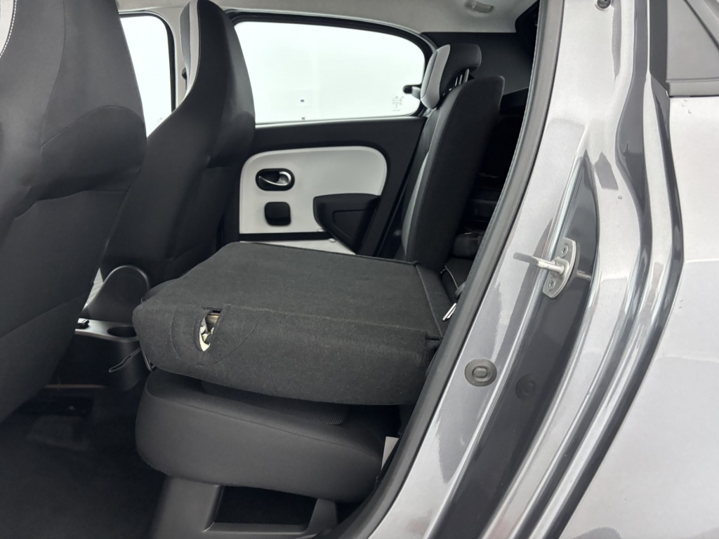 RENAULT Twingo Equilibre III E-Tech - ref: 6-2971x234809 - Photo 11