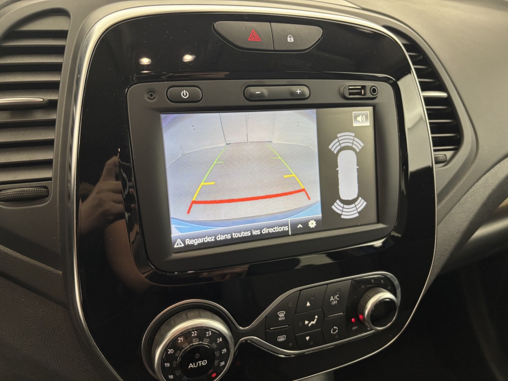 RENAULT Captur Intens TCe 90 19 - ref: 6-2971x234810 - Photo 19