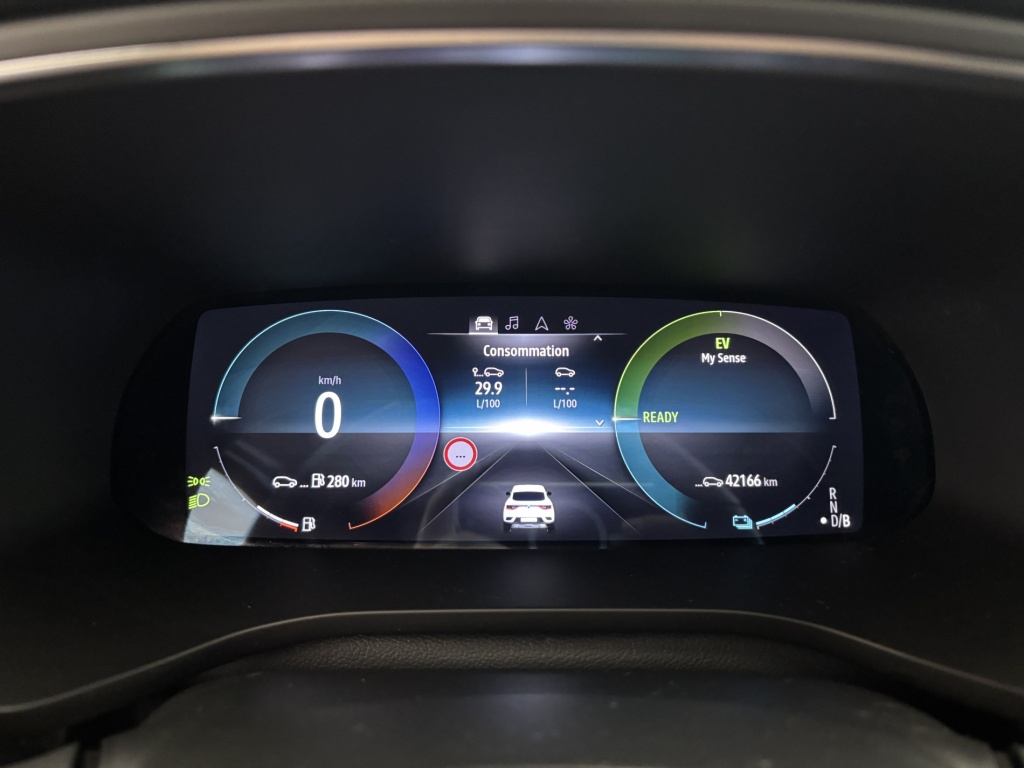 RENAULT Arkana Engineered E-Tech hybride 145 22 - ref: 6-2971x234819 - Photo 16