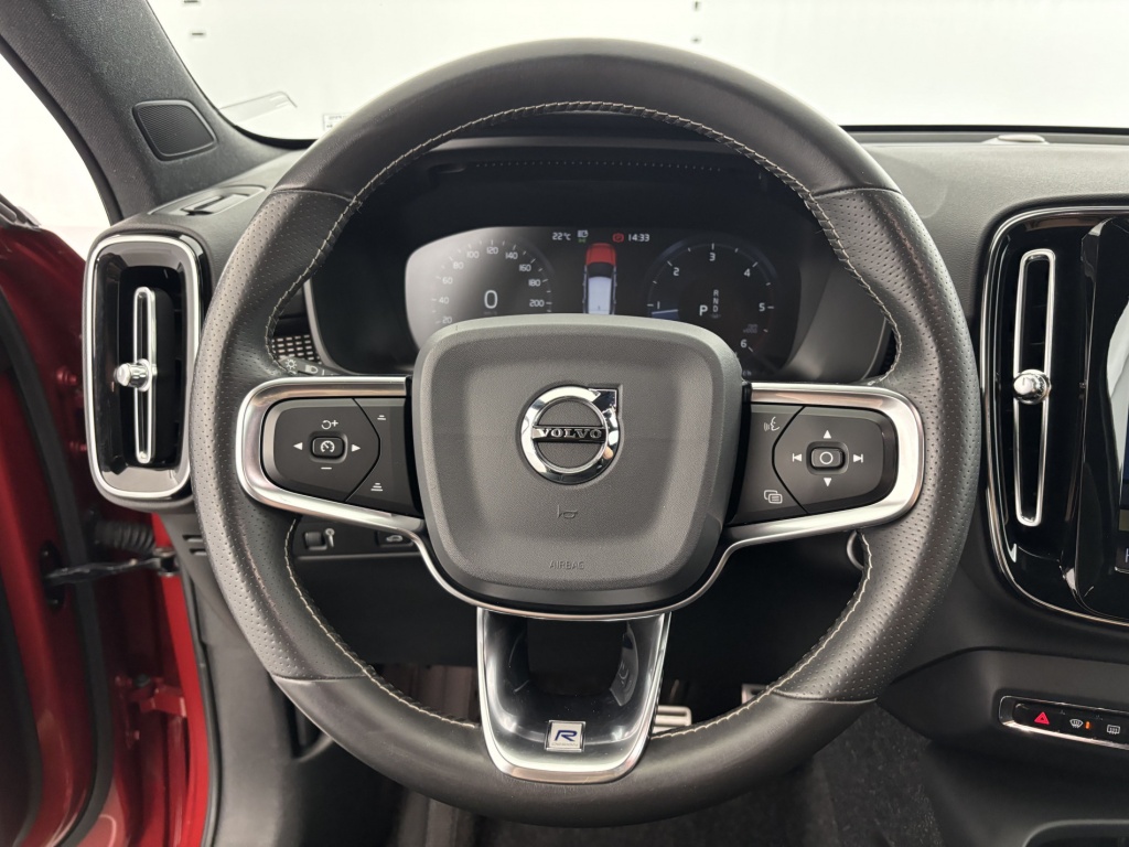 VOLVO XC40 R-Design D3 AdBlue 150 ch Geartronic 8 - ref: 6-2971x234821 - Photo 15