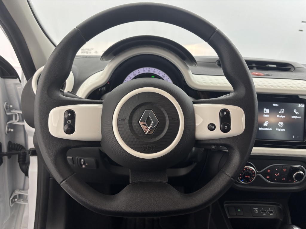 RENAULT Twingo Zen III Achat Integral 21 - ref: 6-2971x235289 - Photo 15