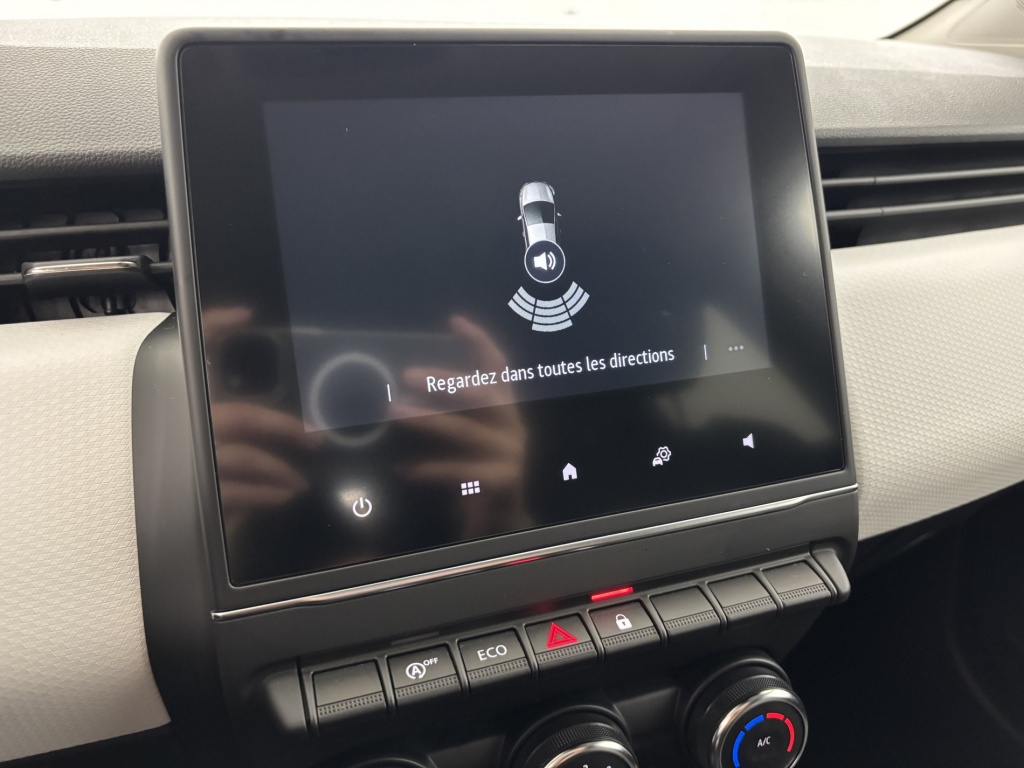 RENAULT Clio Evolution TCe 90 - ref: 6-2971x235336 - Photo 19