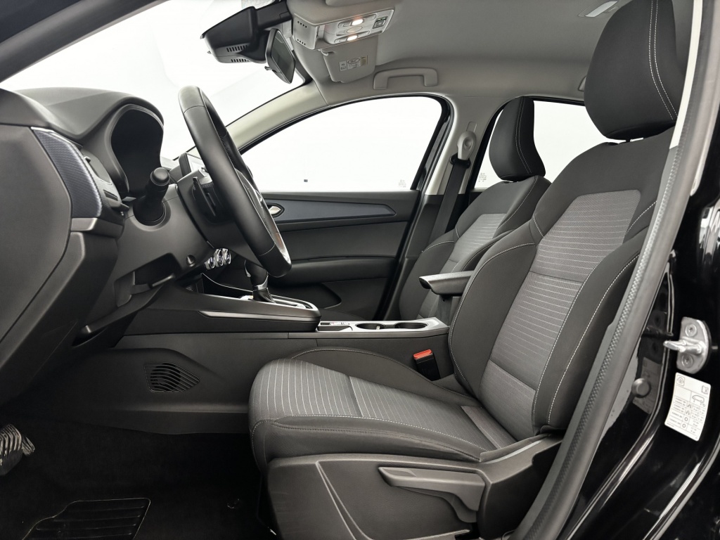 RENAULT Arkana Evolution mild hybrid 140 EDC FAP 22 - ref: 6-2971x235340 - Photo 13