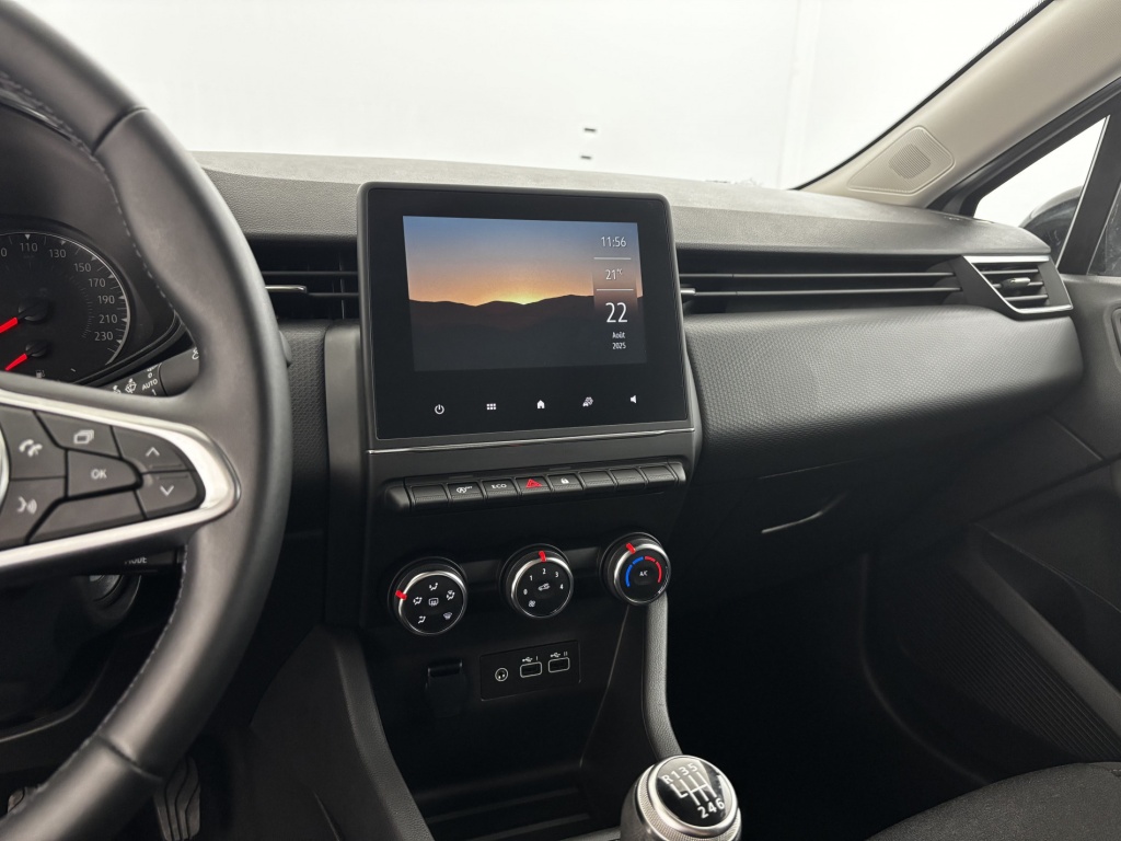 RENAULT Clio Equilibre TCe 90 - ref: 6-2971x235457 - Photo 18