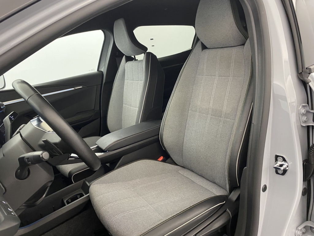 RENAULT Megane Techno EV60 220 ch super charge - ref: 6-2971x235548 - Photo 12