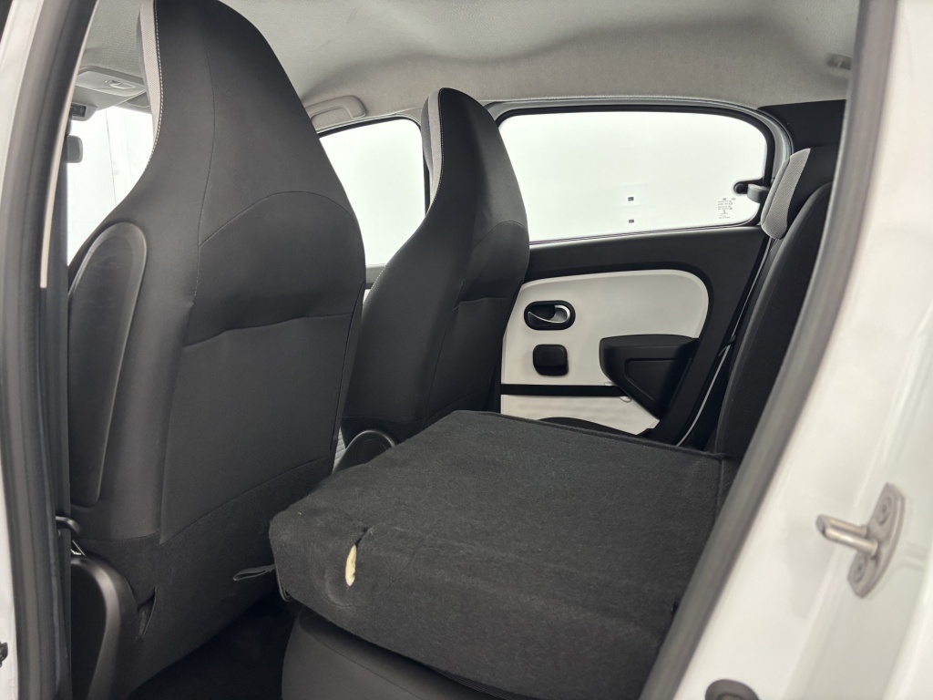RENAULT Twingo Equilibre III E-Tech - ref: 6-2971x235691 - Photo 11