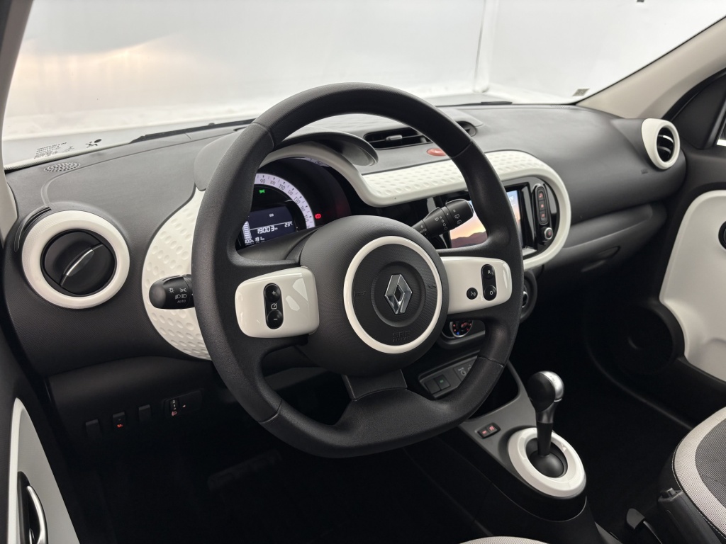 RENAULT Twingo Equilibre III E-Tech - ref: 6-2971x235691 - Photo 14