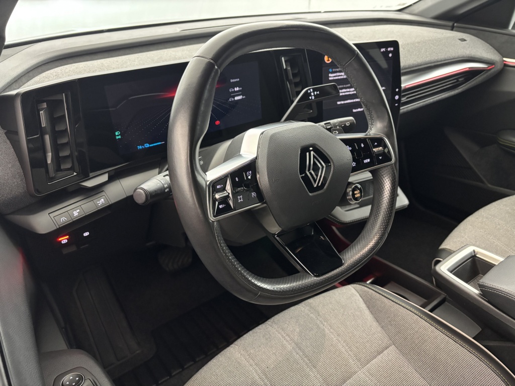 RENAULT Megane Techno EV40 130ch standard charge - ref: 6-2971x235777 - Photo 14