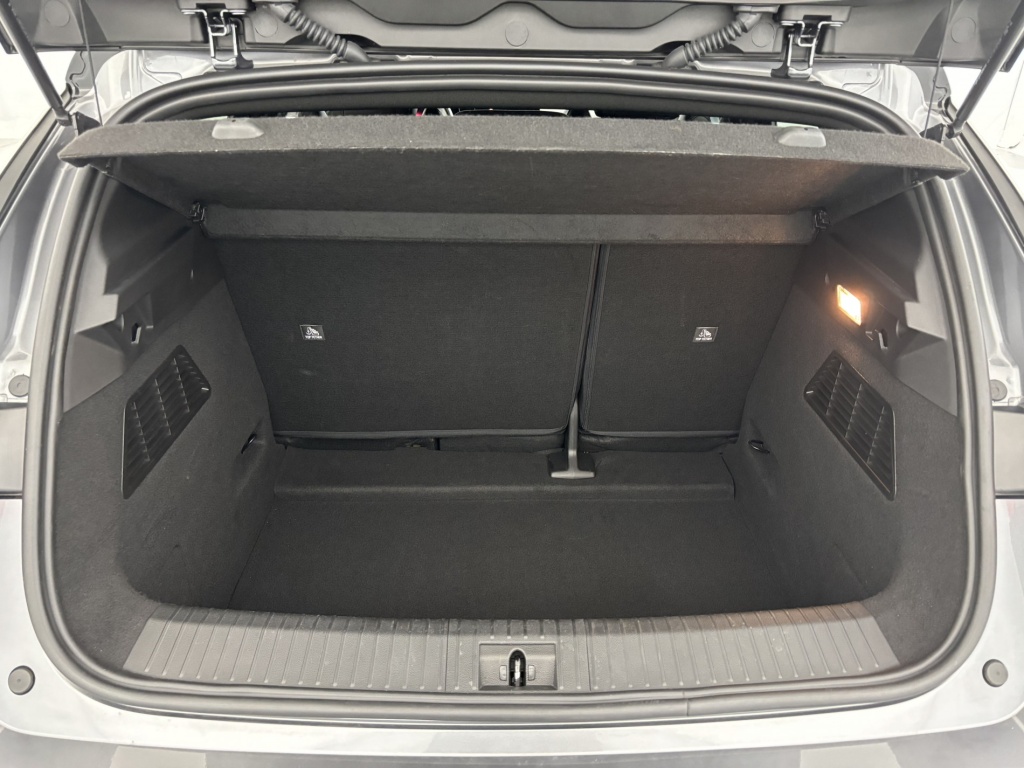 RENAULT Megane Techno EV40 130ch standard charge - ref: 6-2971x235777 - Photo 9