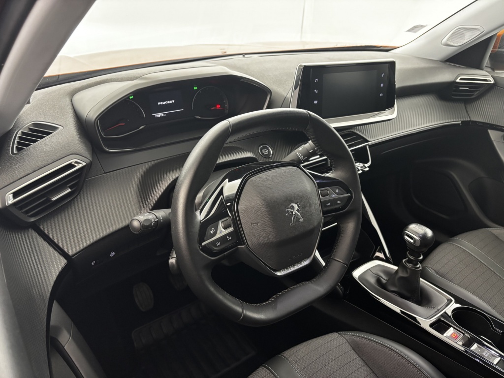 PEUGEOT 2008 Allure Business BlueHDi 110 S&S BVM6 - ref: 6-2971x235838 - Photo 14