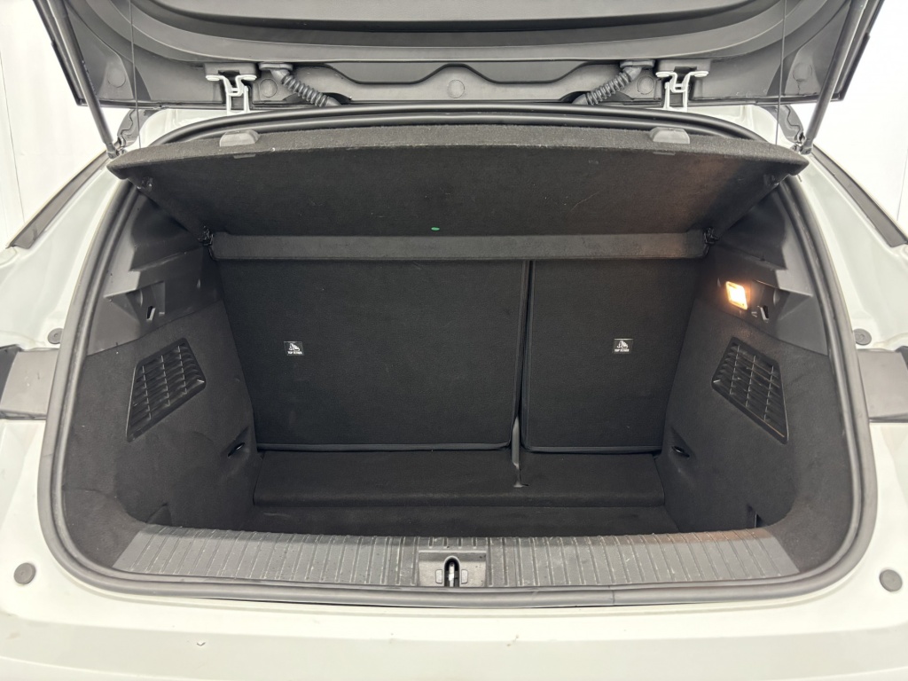 RENAULT Megane Techno EV60 220 ch super charge - ref: 6-2971x235840 - Photo 9