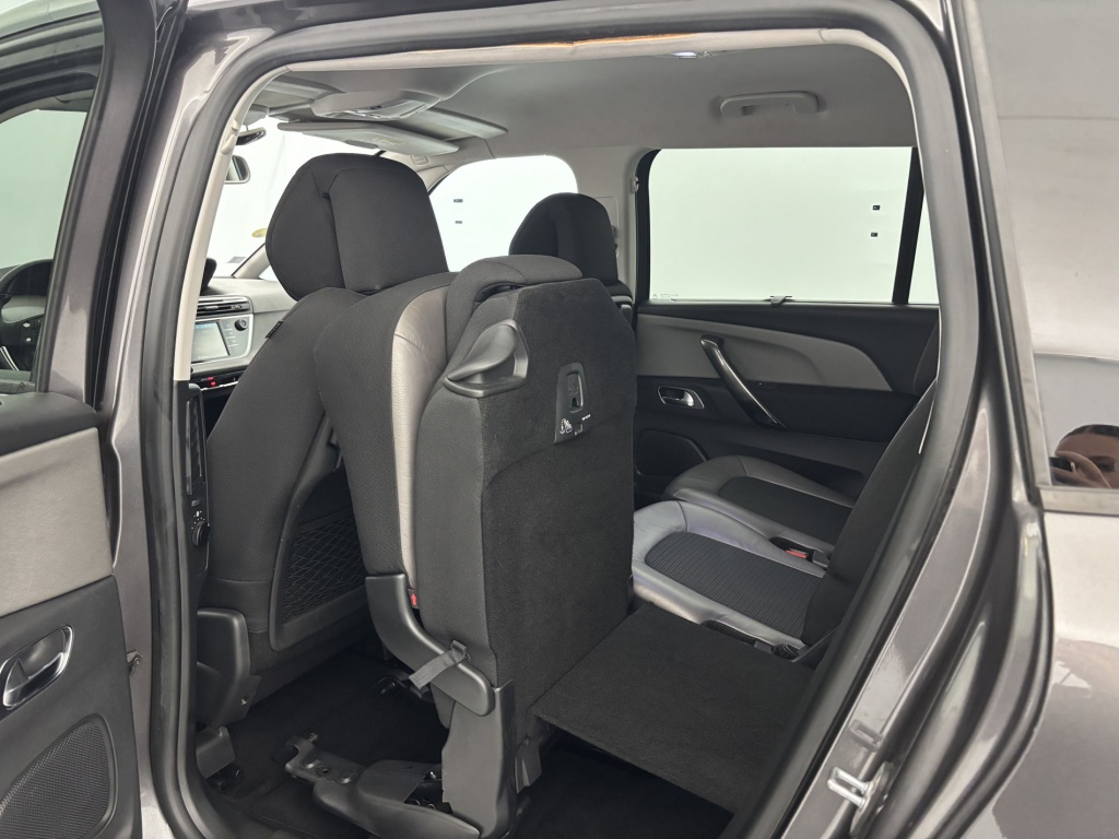 CITROEN Grand C4 Spacetourer Shine BlueHDi 130 S&S BVM6 - ref: 6-2971x235845 - Photo 10