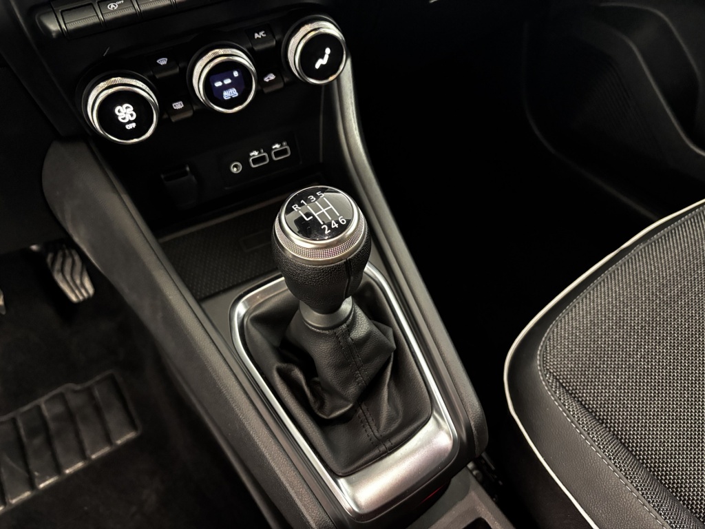 RENAULT Captur Techno TCe 90 - ref: 6-2971x235938 - Photo 20