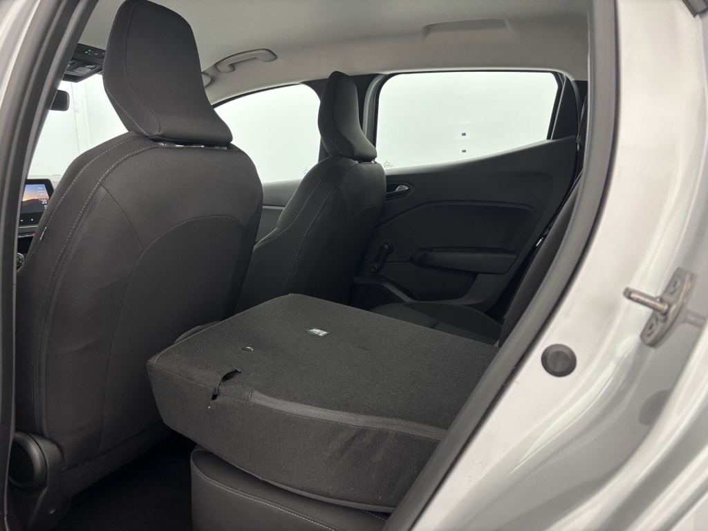 RENAULT Clio Equilibre TCe 90 - ref: 6-2971x236060 - Photo 11