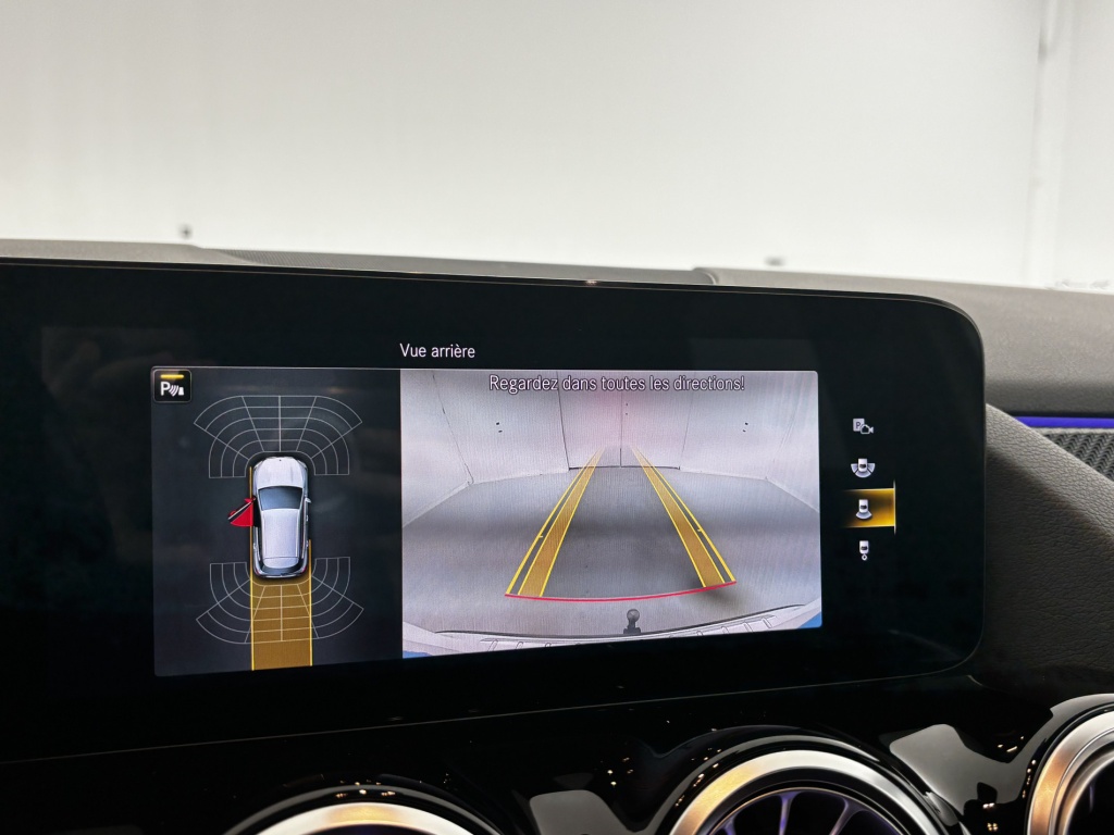 MERCEDES GLA AMG Line 200 d 8G-DCT - ref: 6-2971x236149 - Photo 18