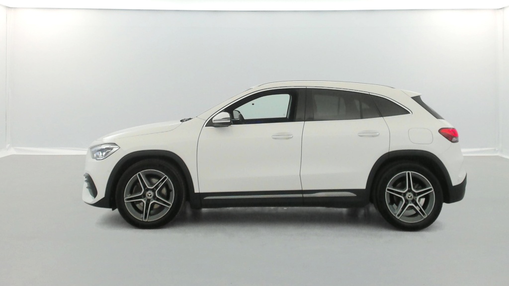 MERCEDES GLA AMG Line 200 d 8G-DCT - ref: 6-2971x236149 - Photo 2
