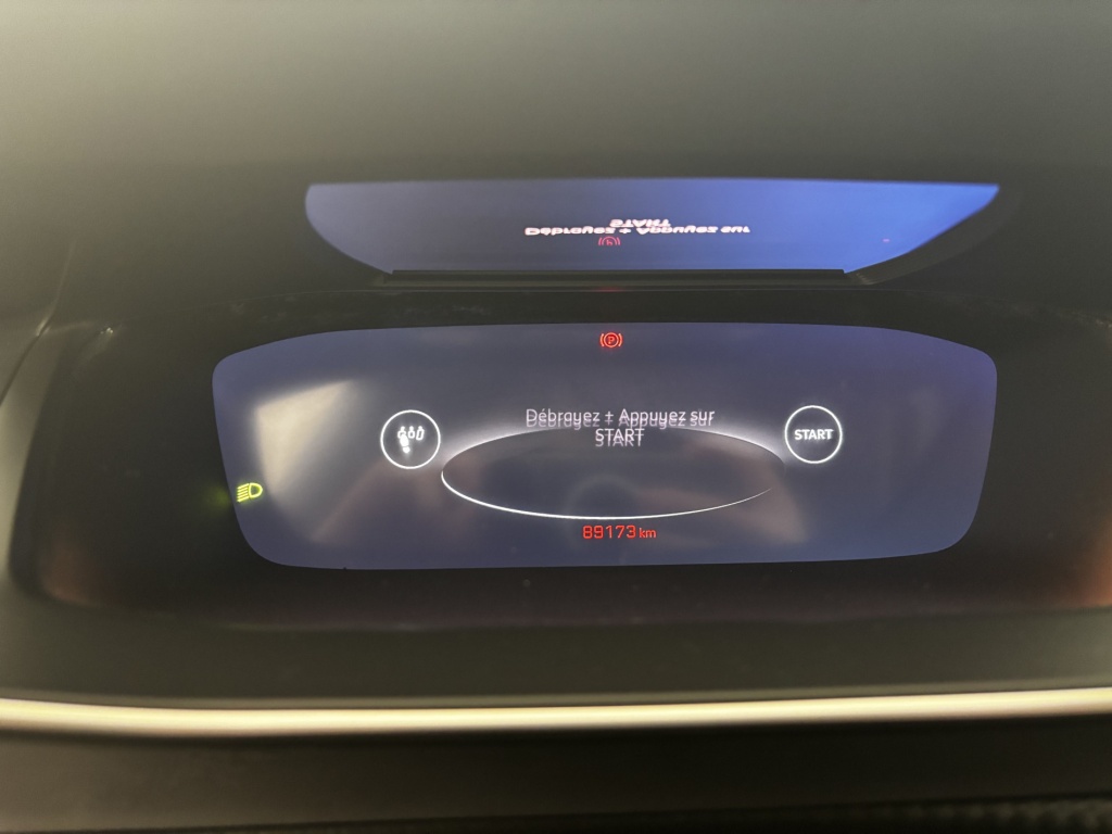 PEUGEOT 2008 Allure BlueHDi 100 S&S BVM6 - ref: 6-2971x236157 - Photo 17