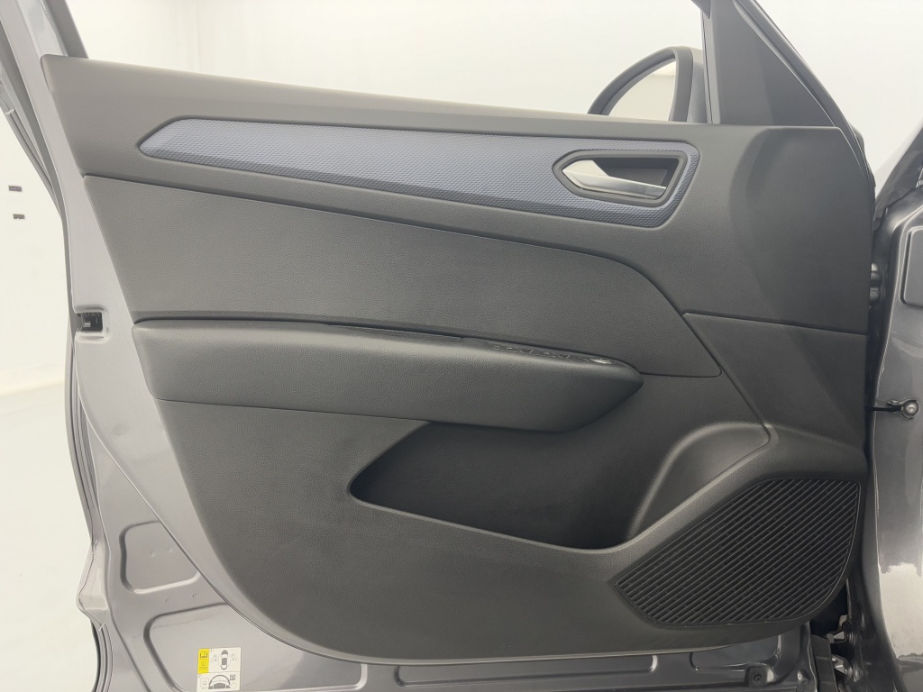 RENAULT Arkana Evolution mild hybrid 140 EDC FAP 22 - ref: 6-2971x236354 - Photo 12