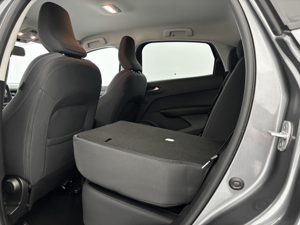 RENAULT Arkana Evolution mild hybrid 140 EDC FAP 22 - ref: 6-2971x236364 - Photo 11