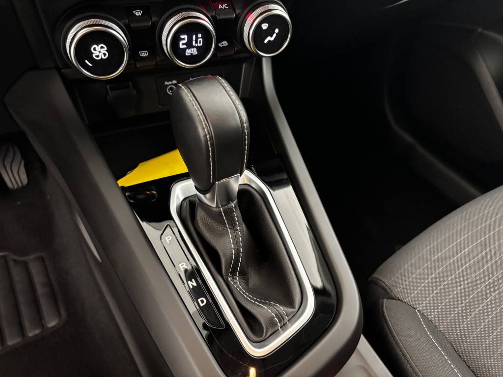 RENAULT Arkana Evolution mild hybrid 140 EDC FAP 22 - ref: 6-2971x236365 - Photo 20