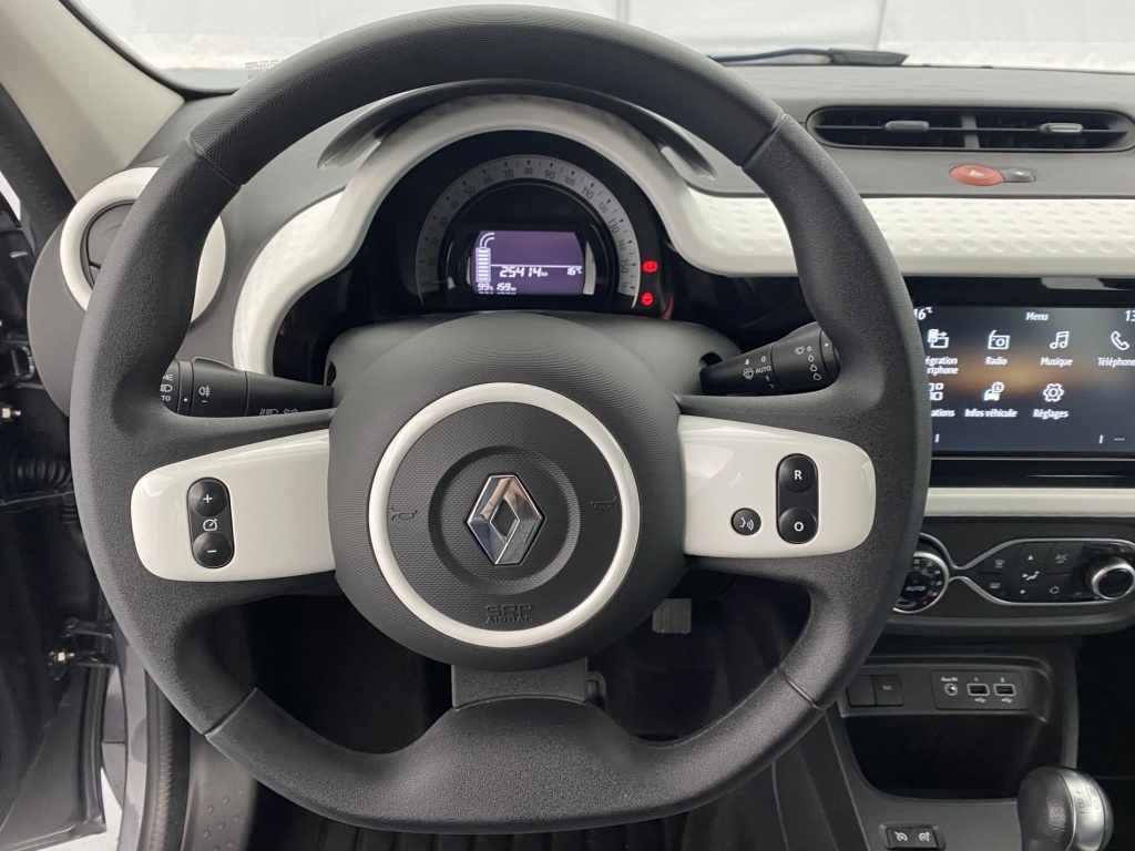 RENAULT Twingo Zen III Achat Integral 21 - ref: 6-2971x236462 - Photo 15