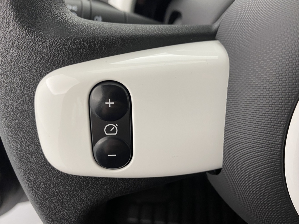 RENAULT Twingo Zen III Achat Integral 21 - ref: 6-2971x236462 - Photo 16